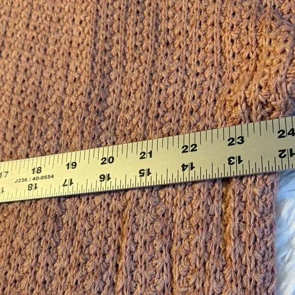 Universal Thread Women's Sweater in Warm Beige - Picture 4 of 5